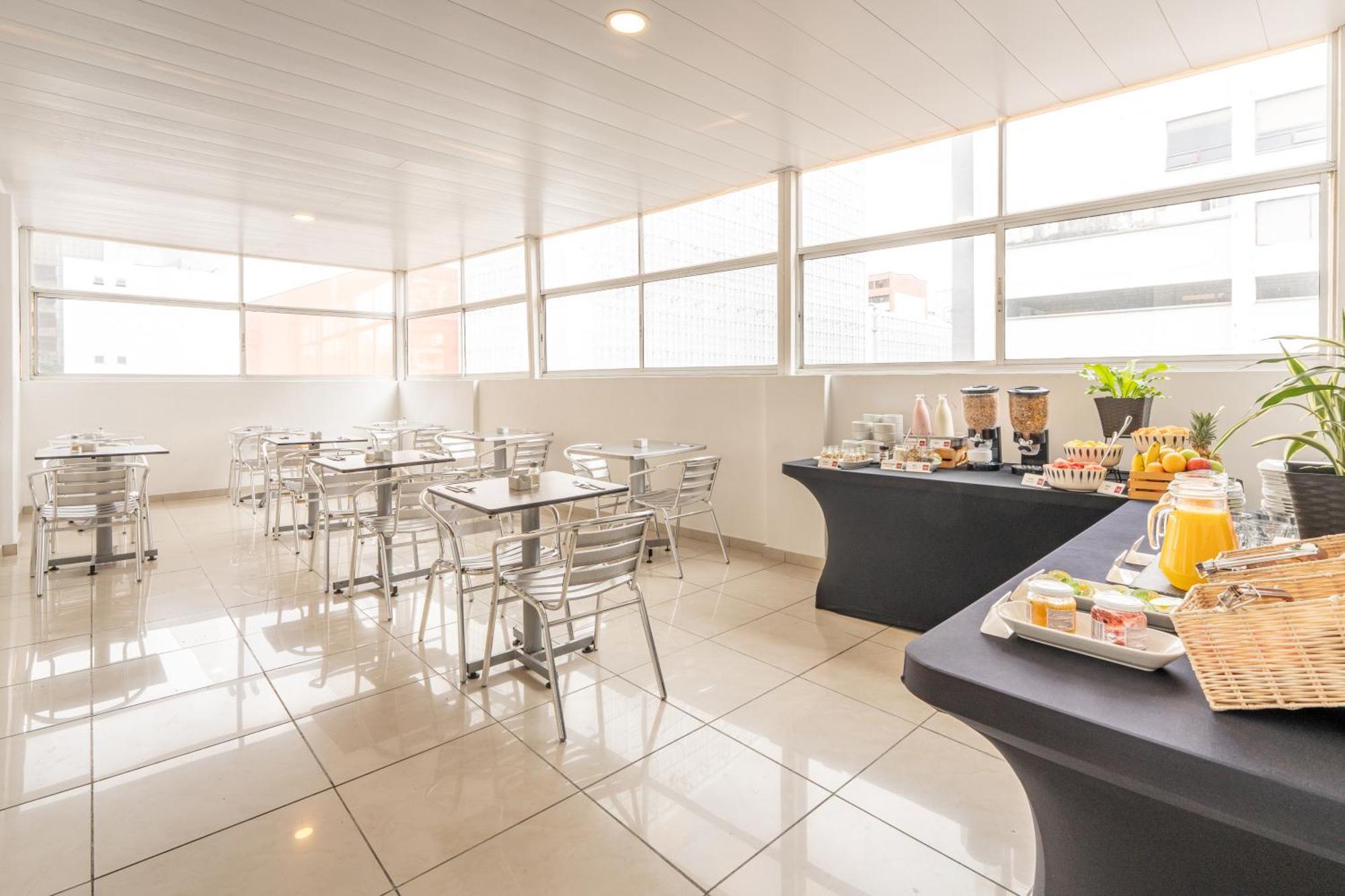 Hotel Basic Ms Centenario 3*